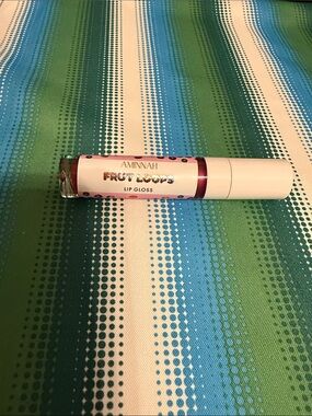Aminnah Pink Fruity Kisses Lip Gloss - Sheer Pink Shine